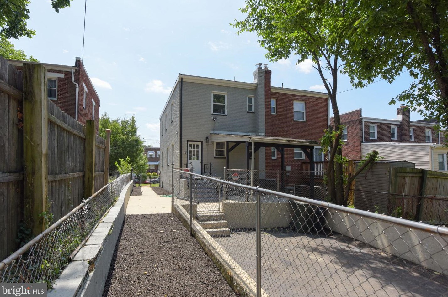 418 Brandywine St, Washington DC  20032-3653 exterior