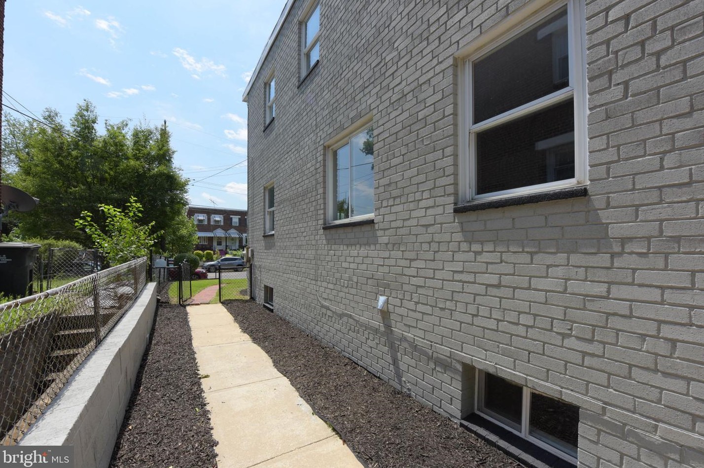 418 Brandywine St, Washington DC  20032-3653 exterior
