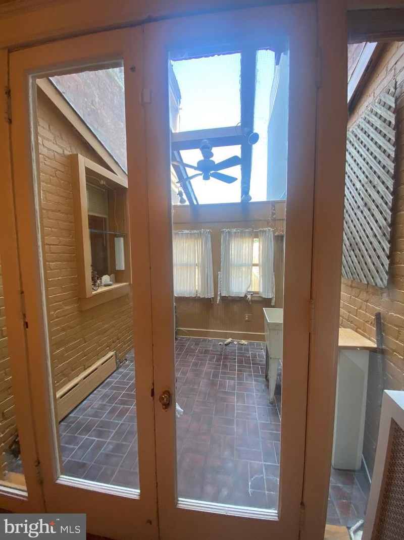 1757 Lanier Pl, Washington DC 20009-2118 exterior