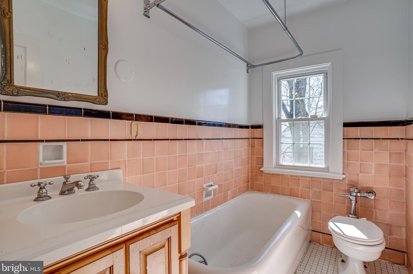 4828 Linnean Ave, Washington DC 20008-2123 exterior