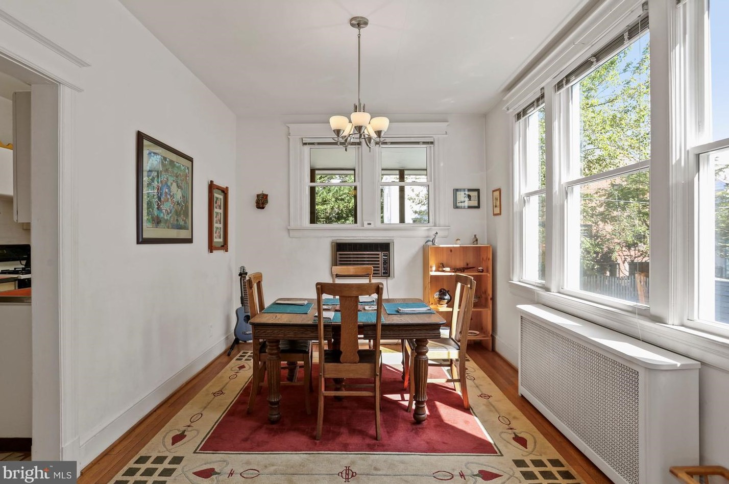 4417 Fessenden St, Washington DC 20016-4243 exterior