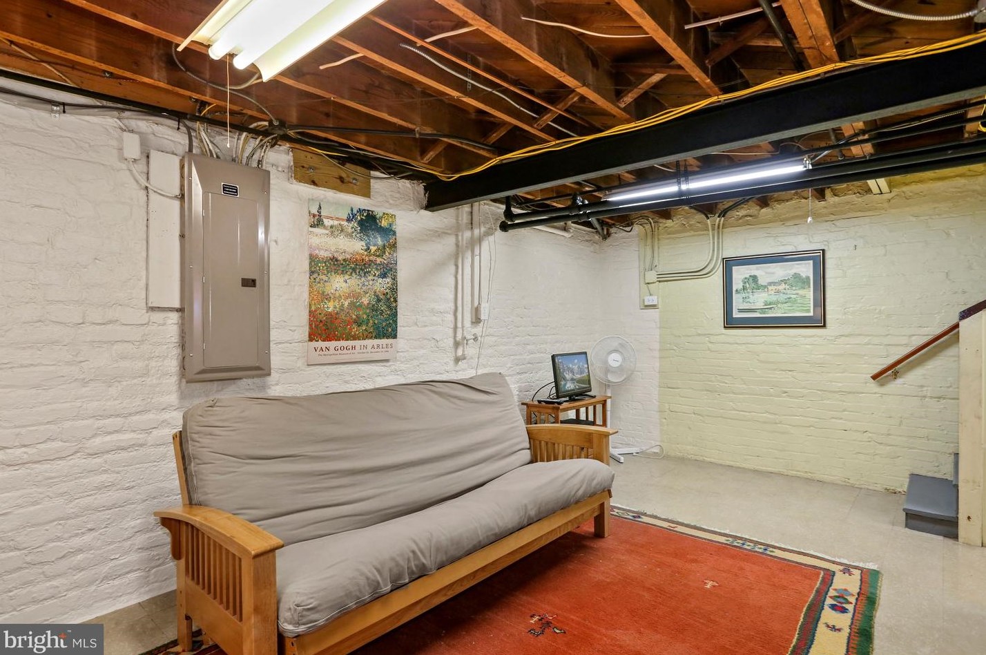 4417 Fessenden St, Washington DC 20016-4243 exterior