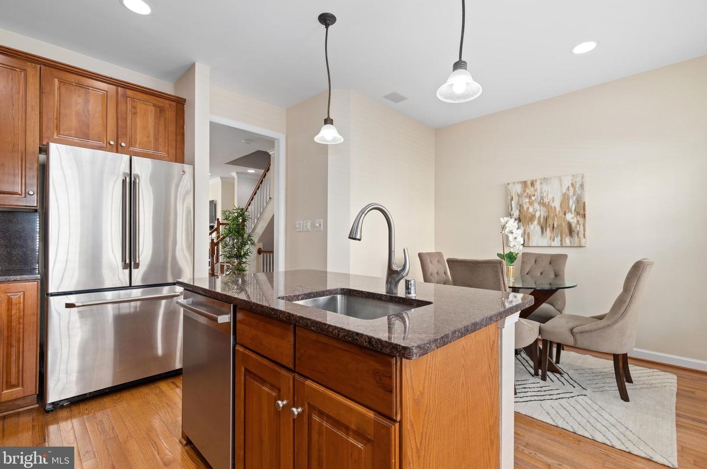 824 Capitol Square Pl, Washington DC 20024-2493 exterior