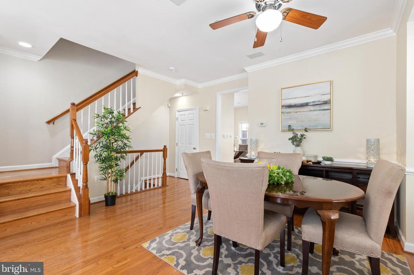 824 Capitol Square Pl, Washington DC 20024-2493 exterior