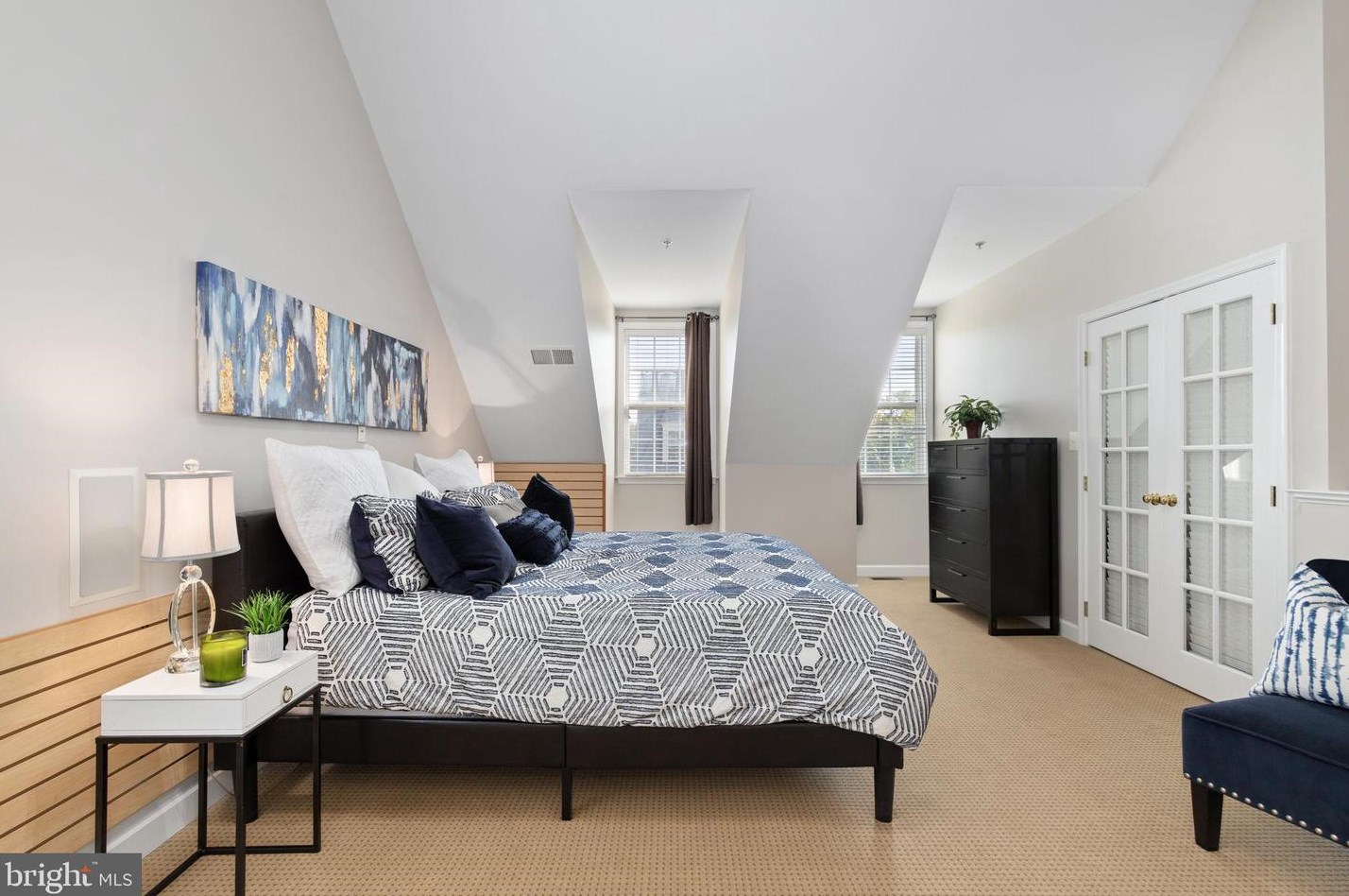 824 Capitol Square Pl, Washington DC 20024-2493 exterior