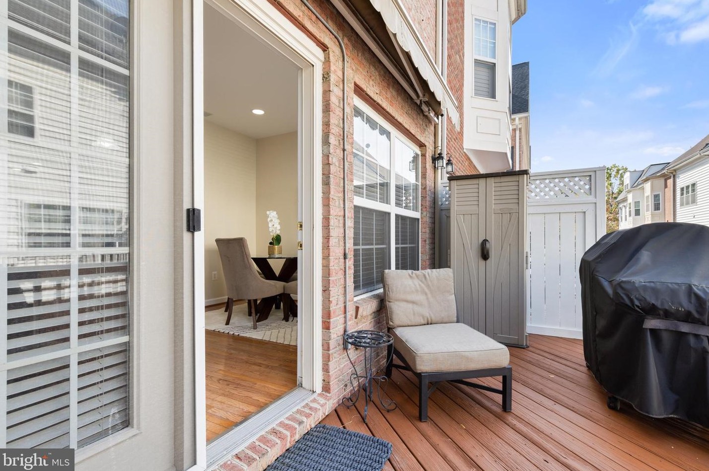 824 Capitol Square Pl, Washington DC 20024-2493 exterior