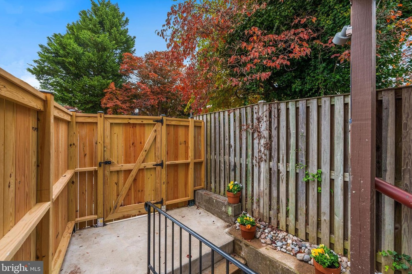 2712 27 St, Washington DC 20007-3103 exterior