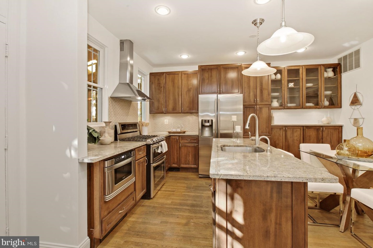 404 7 St, Washington DC 20024-2576 exterior