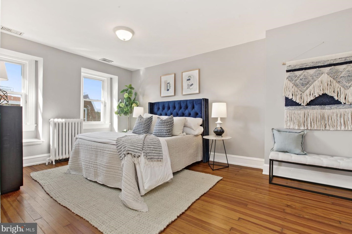 404 7 St, Washington DC 20024-2576 exterior