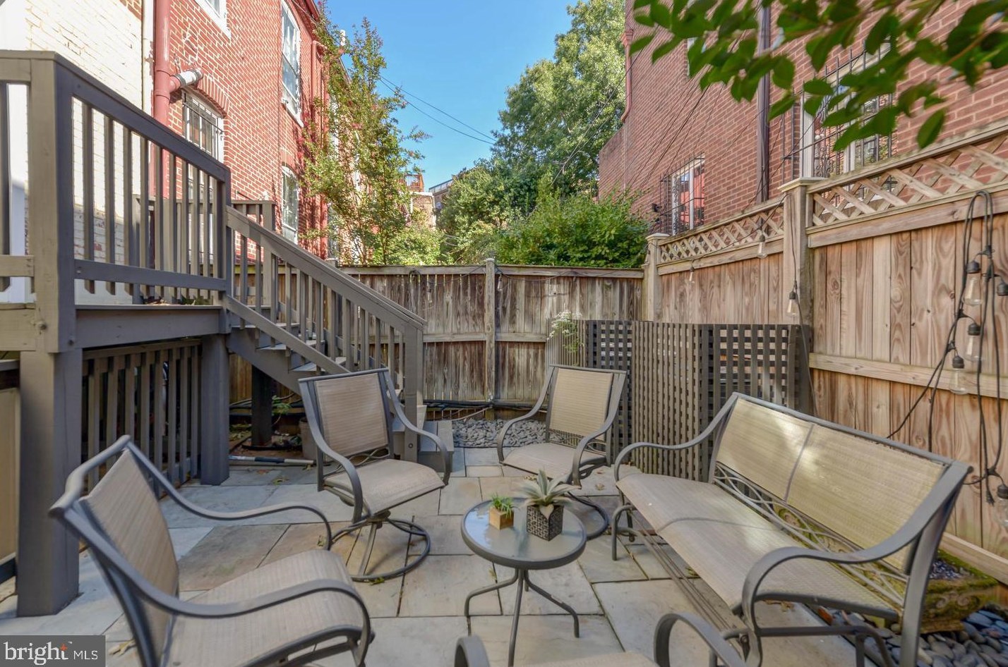 1903 New Hampshire Ave, Washington DC  20009-3309 exterior