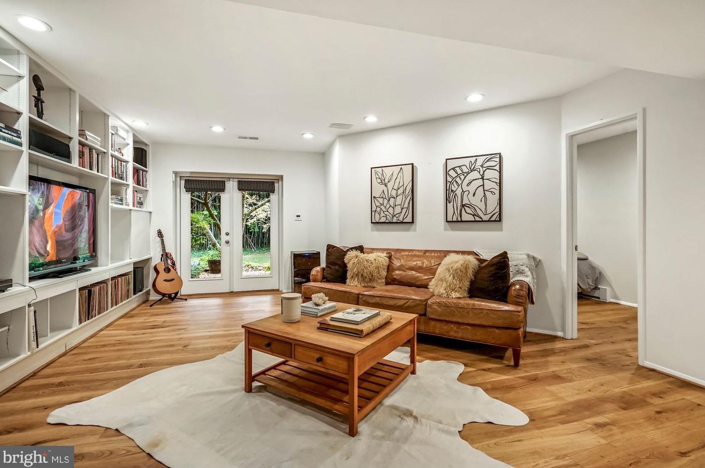 2810 Battery Pl, Washington DC  20016-3439 exterior