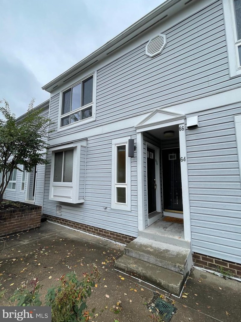 66 Hawthorne Ct, Washington DC  20017-1043 exterior