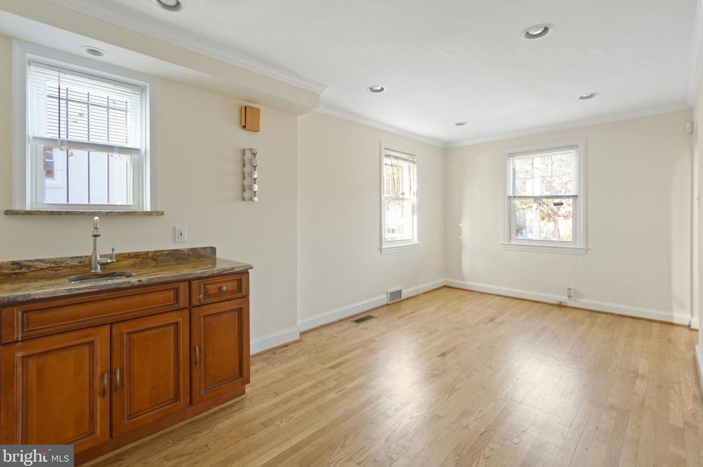 146 Chesapeake St, Washington DC  20032-2814 exterior