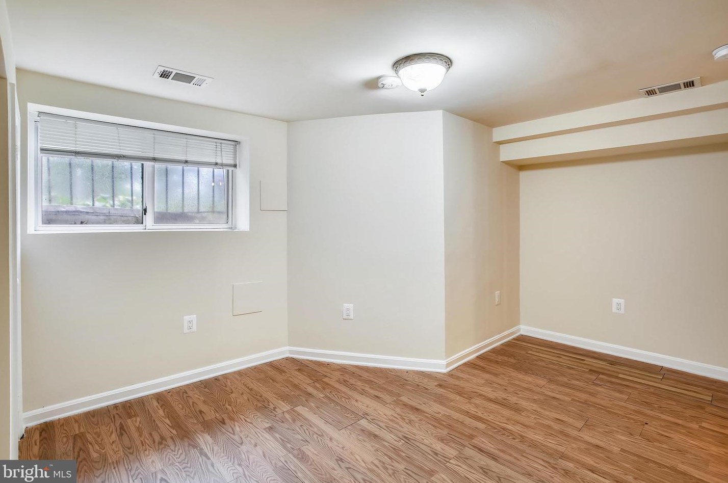 309 K St, Washington DC  20003-3452 exterior