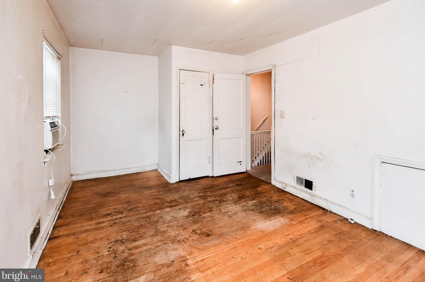 4609 Clay St, Washington DC 20019-1422 exterior