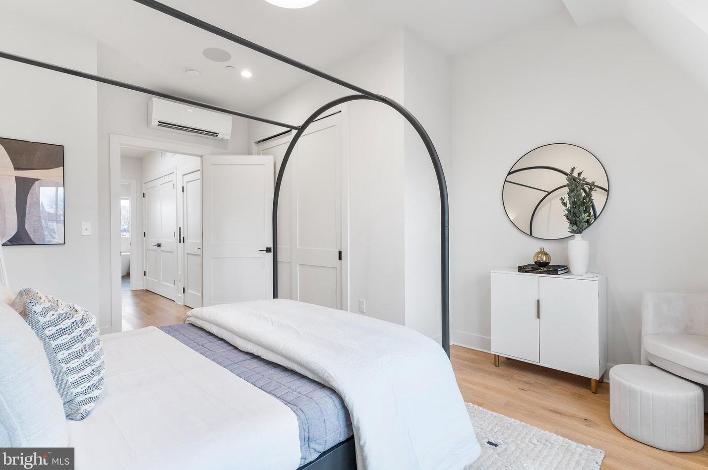 1850 5th St, Washington DC  20001-5111 exterior