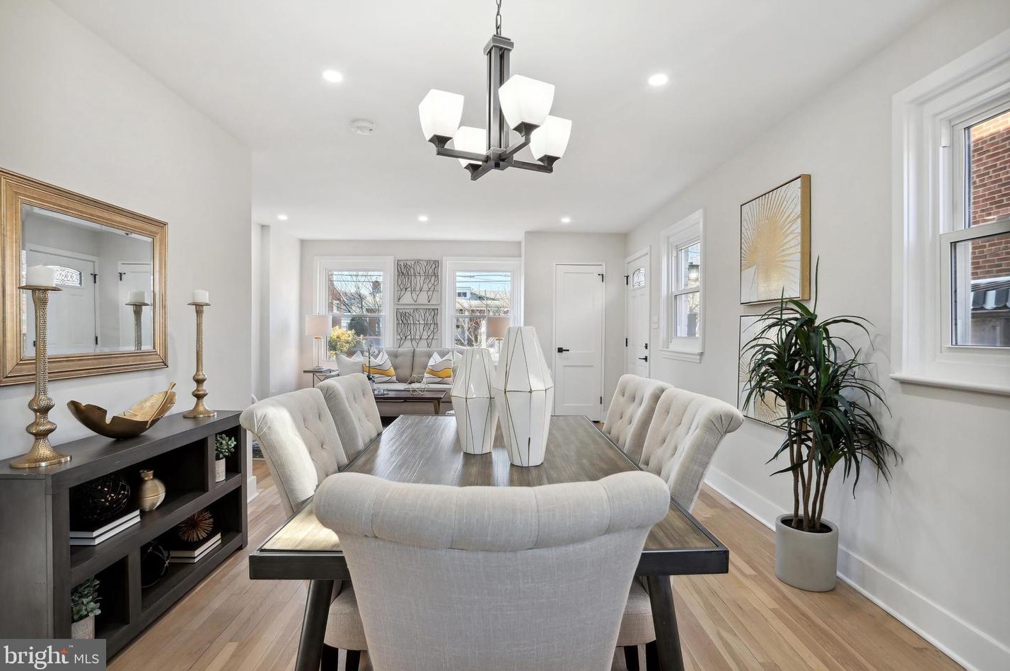 5411 Chillum Pl, Washington DC  20011-2618 exterior