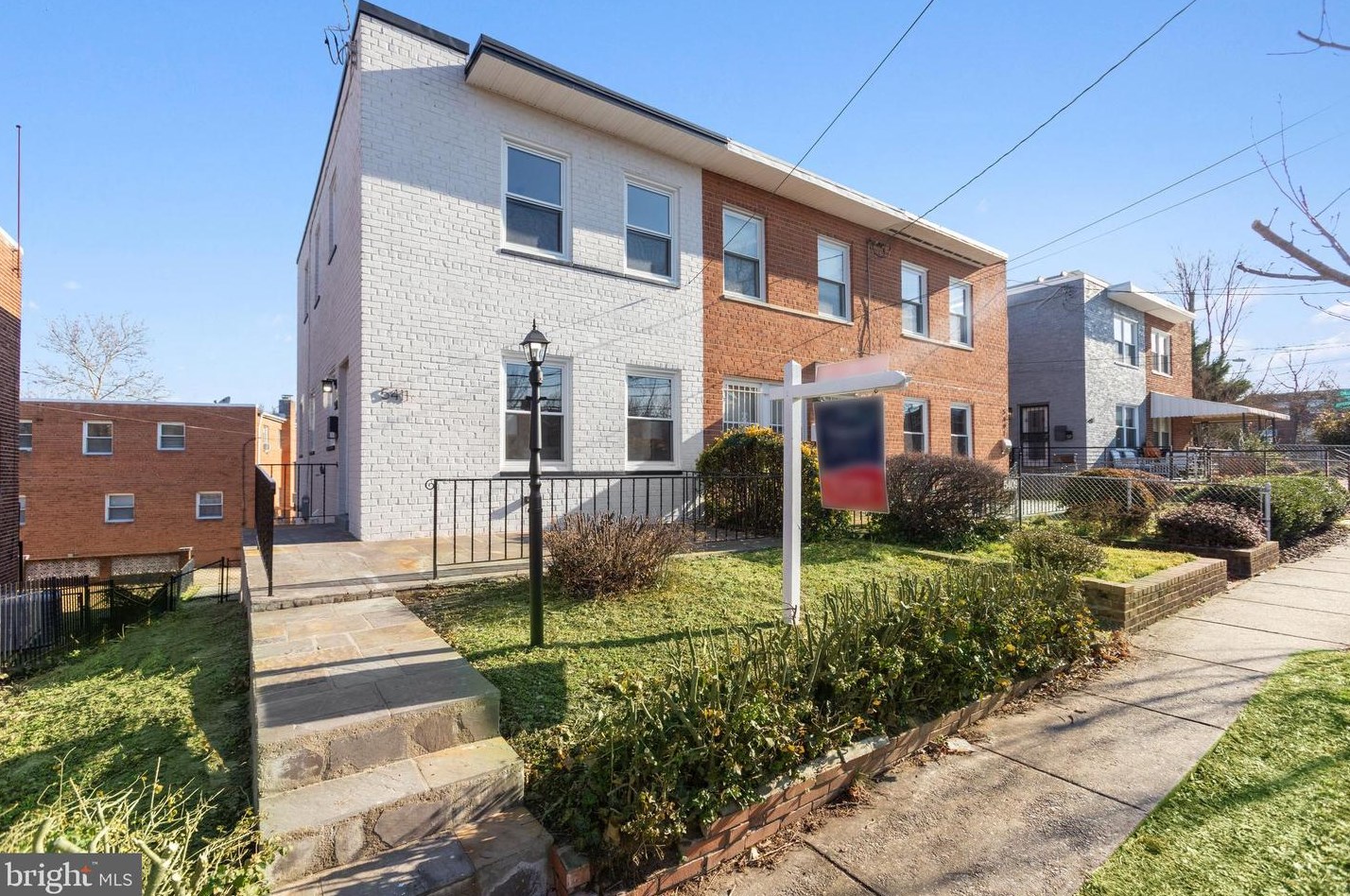 5411 Chillum Pl, Washington DC  20011-2618 exterior