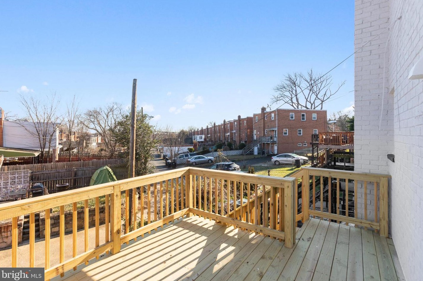 5411 Chillum Pl, Washington DC  20011-2618 exterior