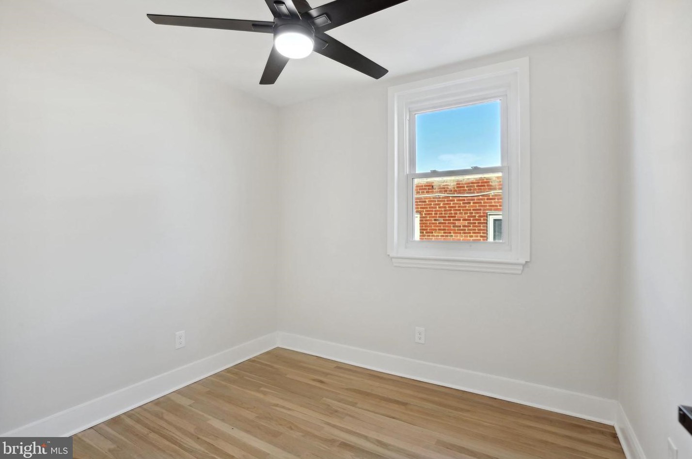 5411 Chillum Pl, Washington DC  20011-2618 exterior