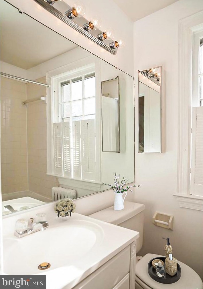 3901 Fulton St, Washington DC  20007-1375 exterior