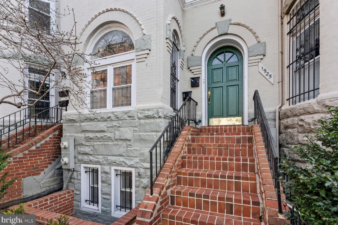 1925 13th St, Washington DC 20020-7001 exterior