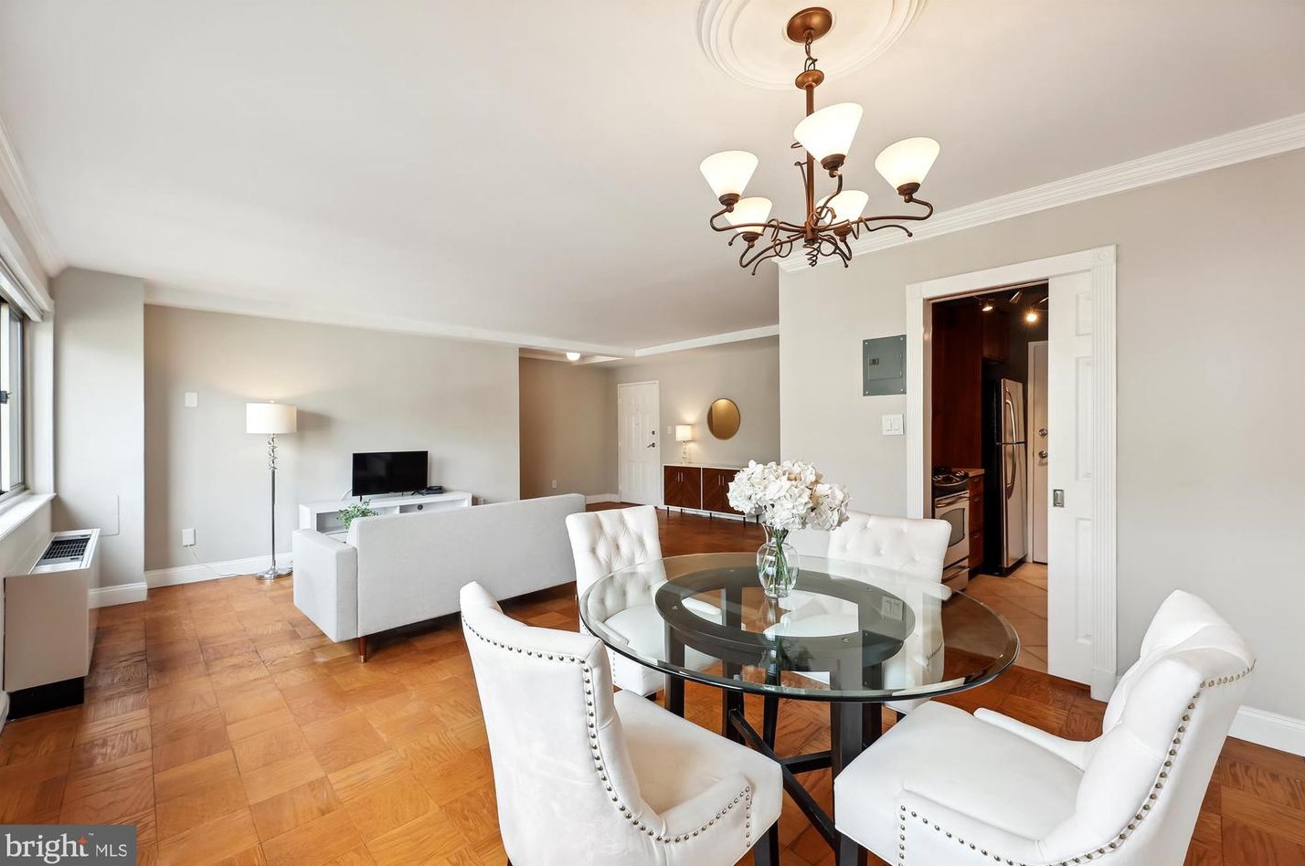 3900 Tunlaw Rd Nw #611, Washington, DC 20007