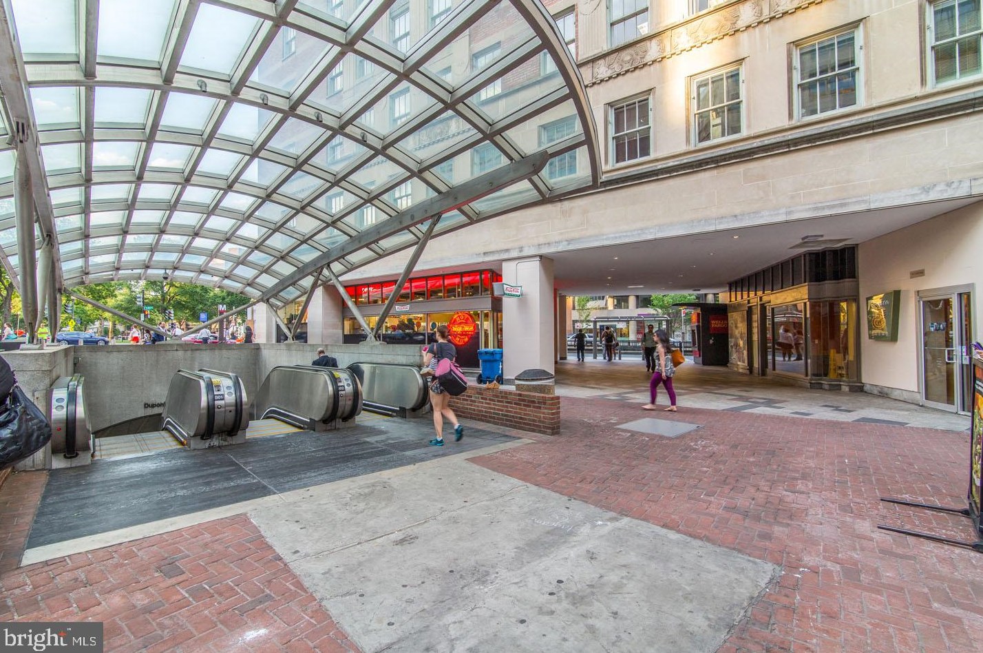 1813 18th St, Washington DC  20020-4655 exterior