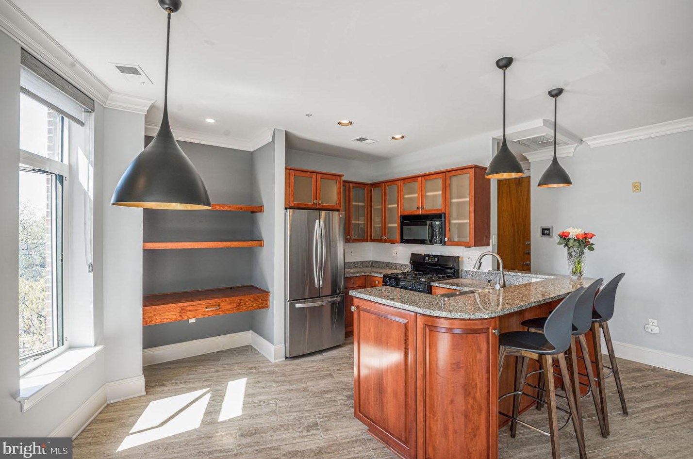 4750 41st St Nw #410, Washington, DC 20016