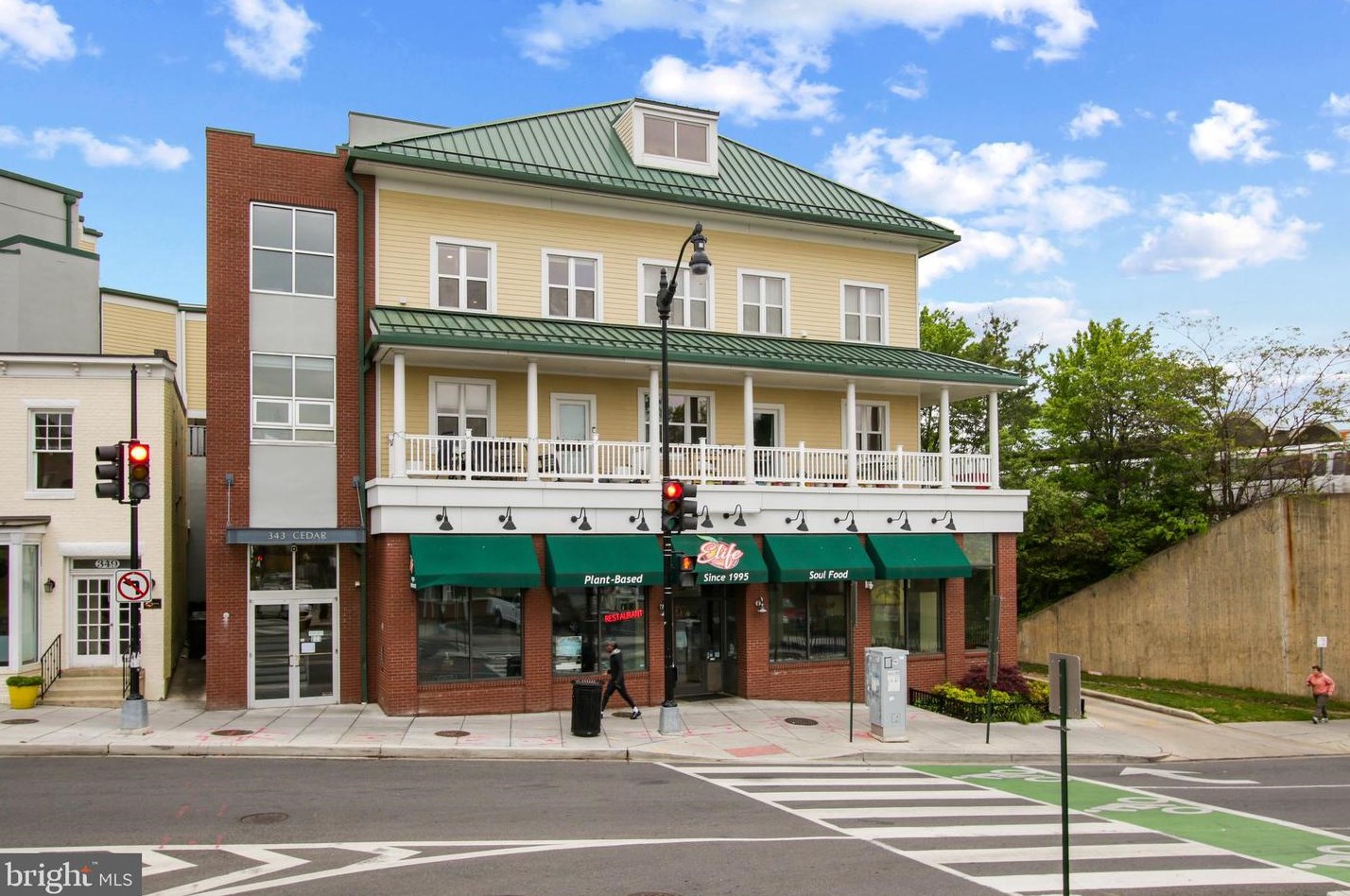 343 Cedar St, Washington DC  20012-2063 exterior
