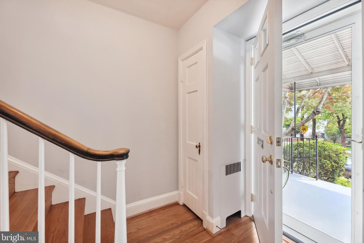 4116 10 St, Washington DC 20002-3719 exterior