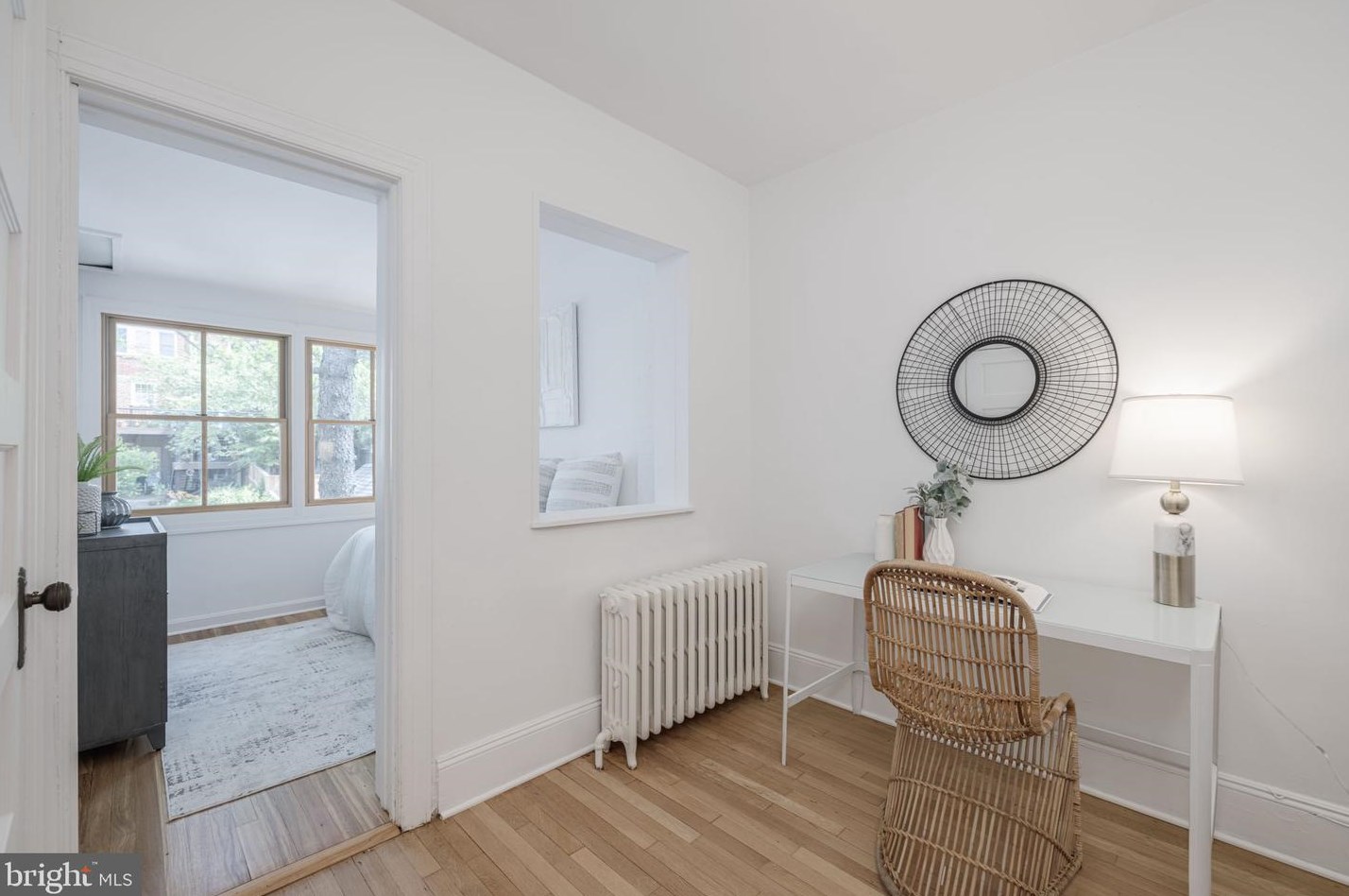 3843 Beecher St, Washington DC 20007-1802 exterior