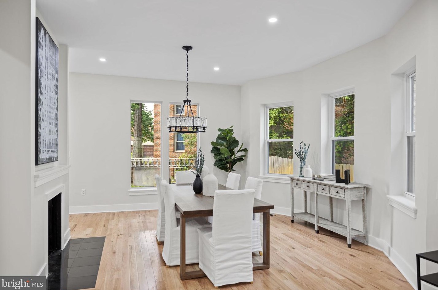 1353 Longfellow St, Washington DC  20011-7839 exterior