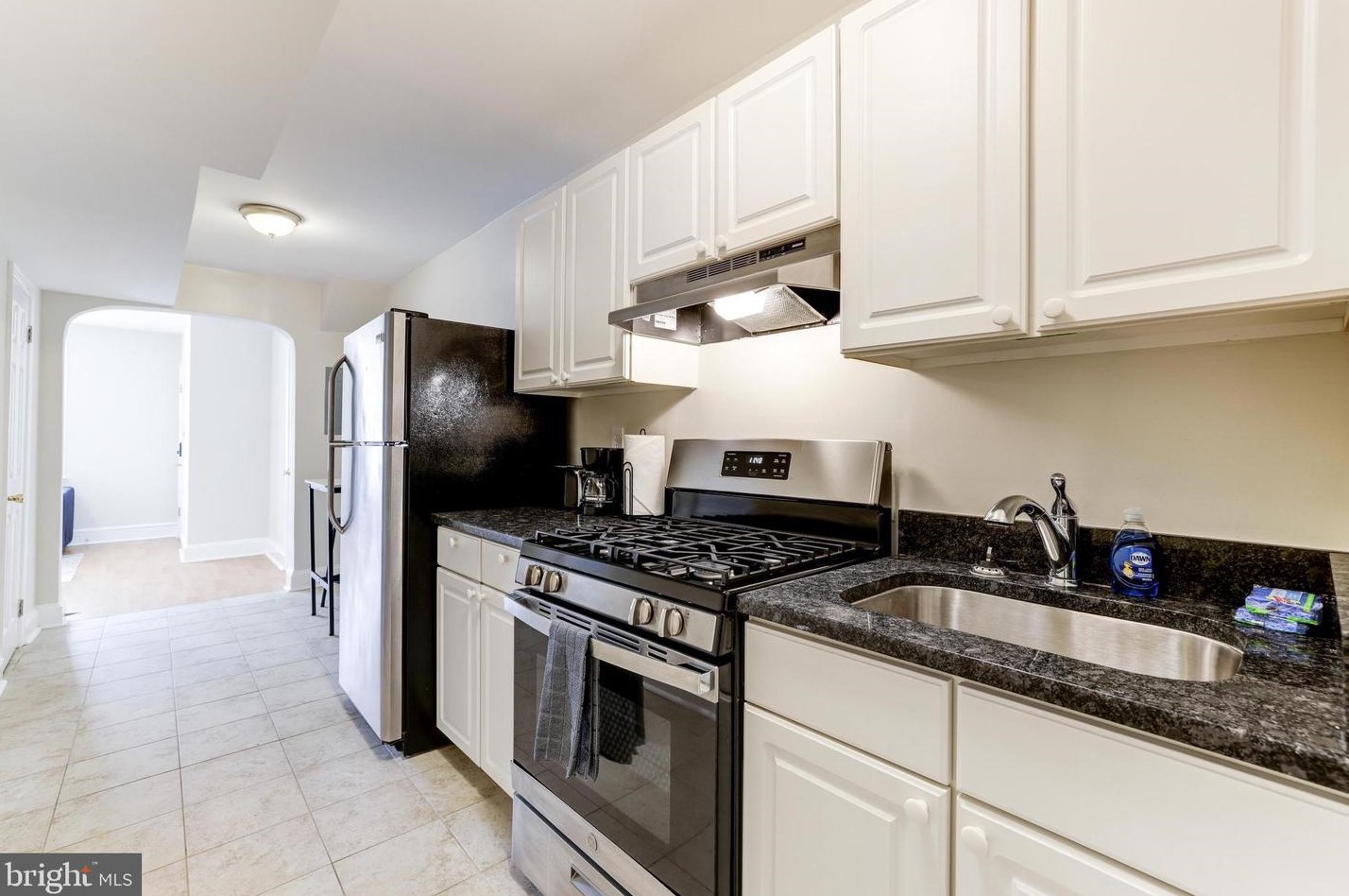 916 19 St, Washington DC 20002-4085 exterior