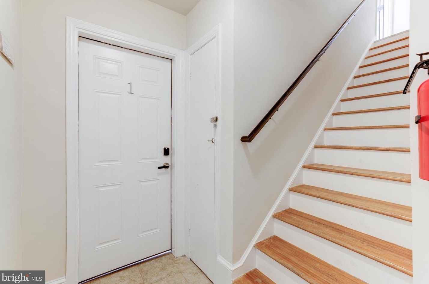 916 19 St, Washington DC 20002-4085 exterior