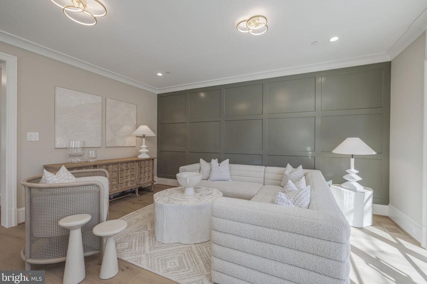 1601 38th St, Washington DC  20020-2327 exterior