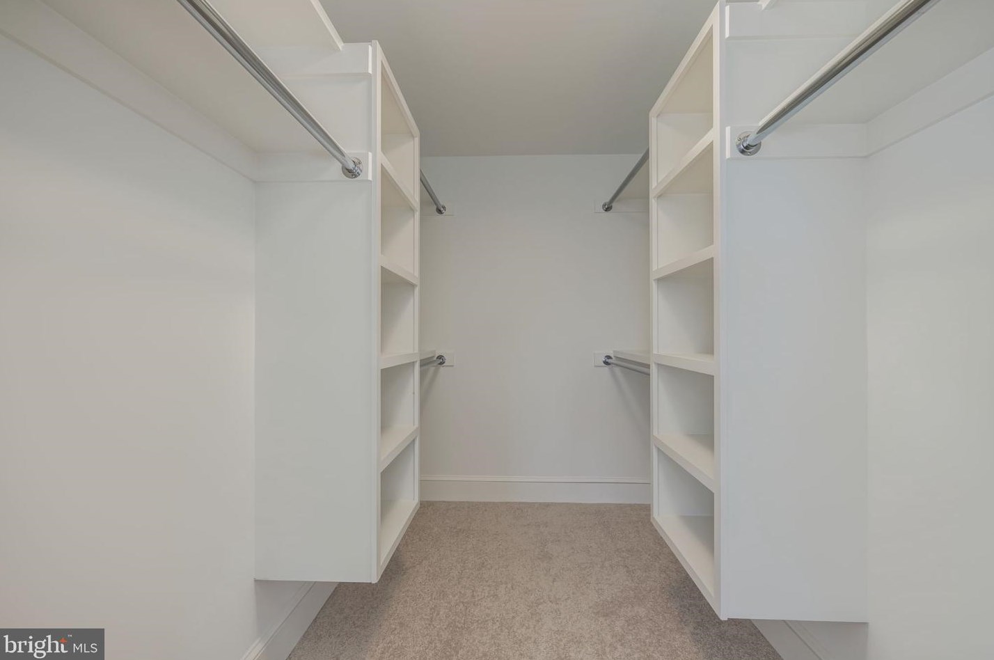 1601 38th St, Washington DC  20020-2327 exterior