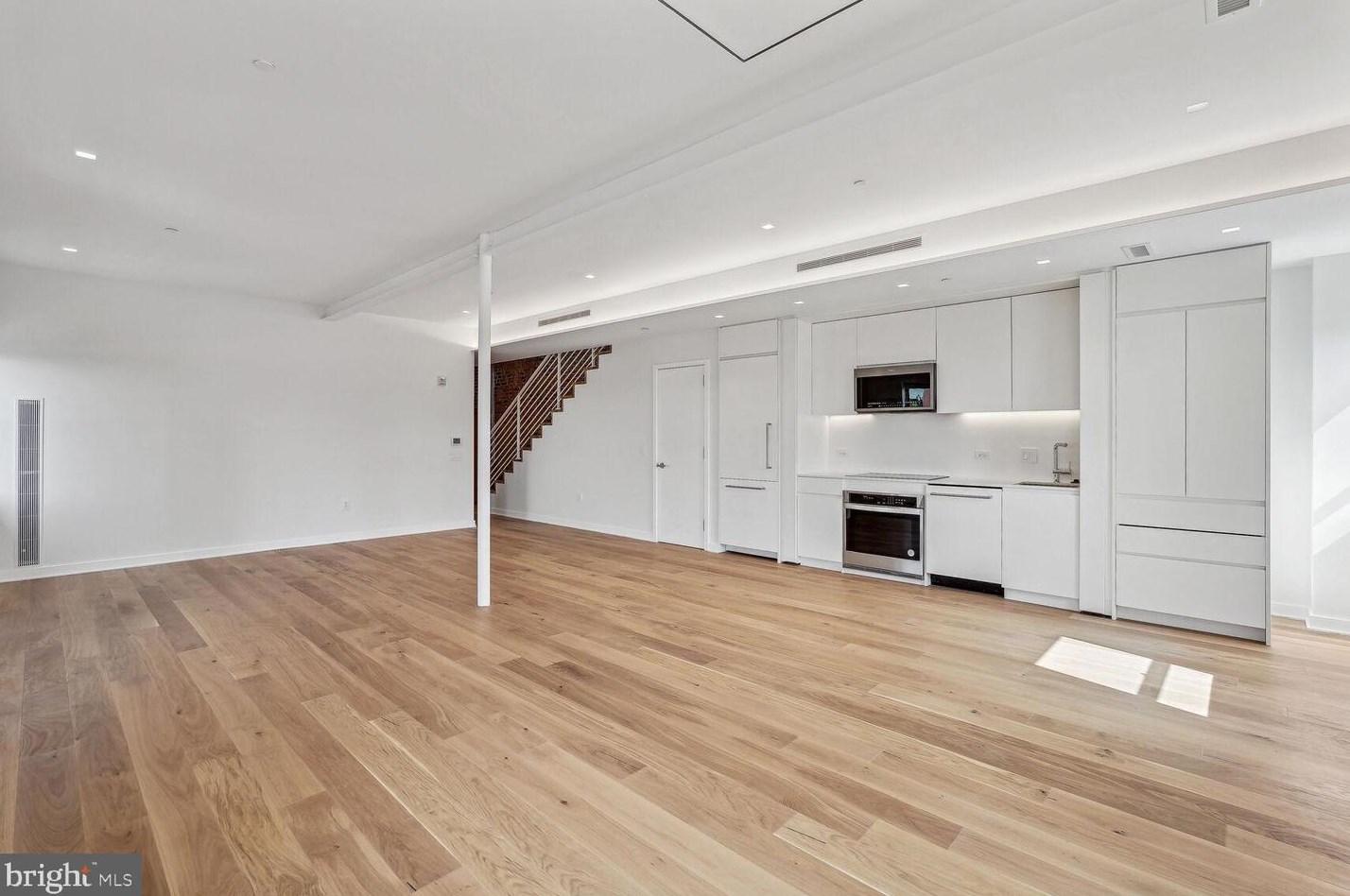 3223 Prospect St Nw #401, Washington, DC 20007