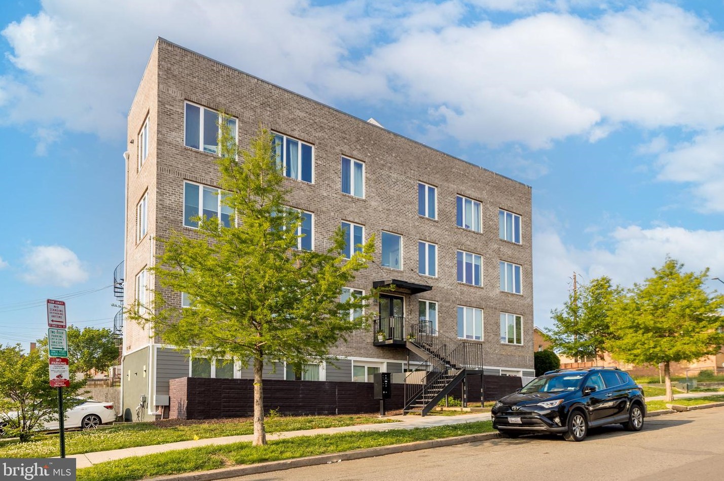 800 21st St, Washington DC  20052-0028 exterior