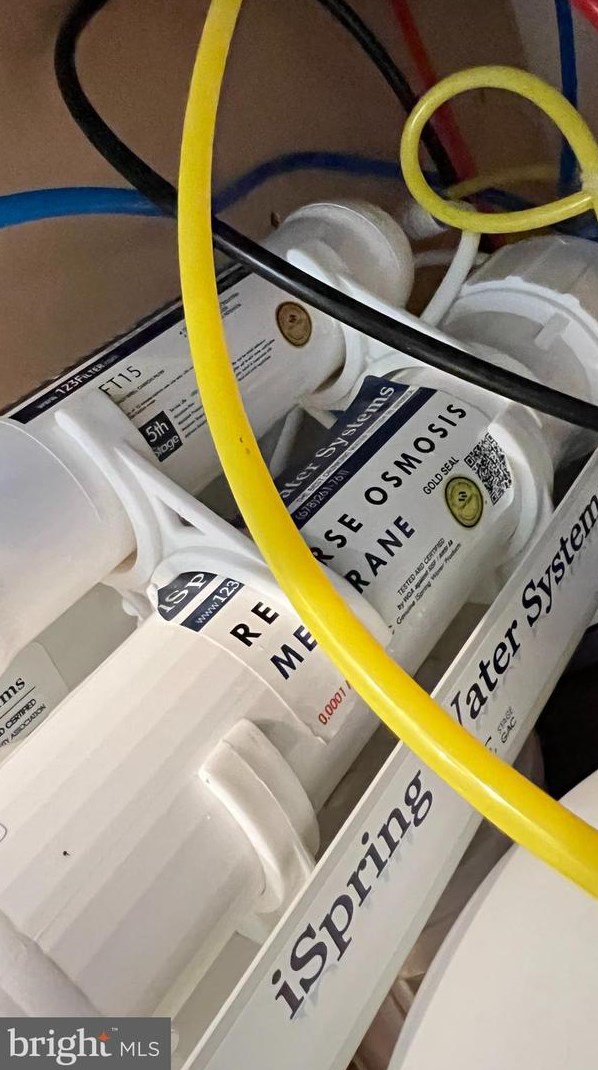 3810 Ft Lincoln Dr, Washington DC 20018-4311 exterior