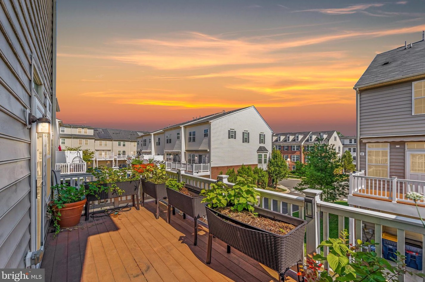 3810 Ft Lincoln Dr, Washington DC 20018-4311 exterior