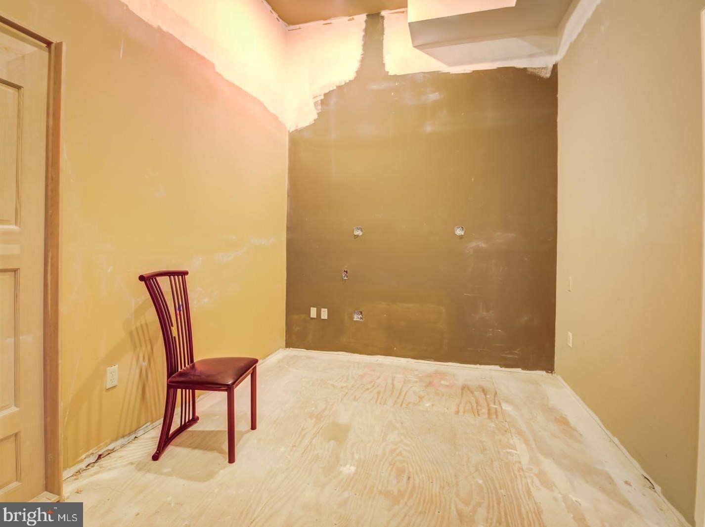 1324 Kenyon St, Washington DC 20010-2493 exterior