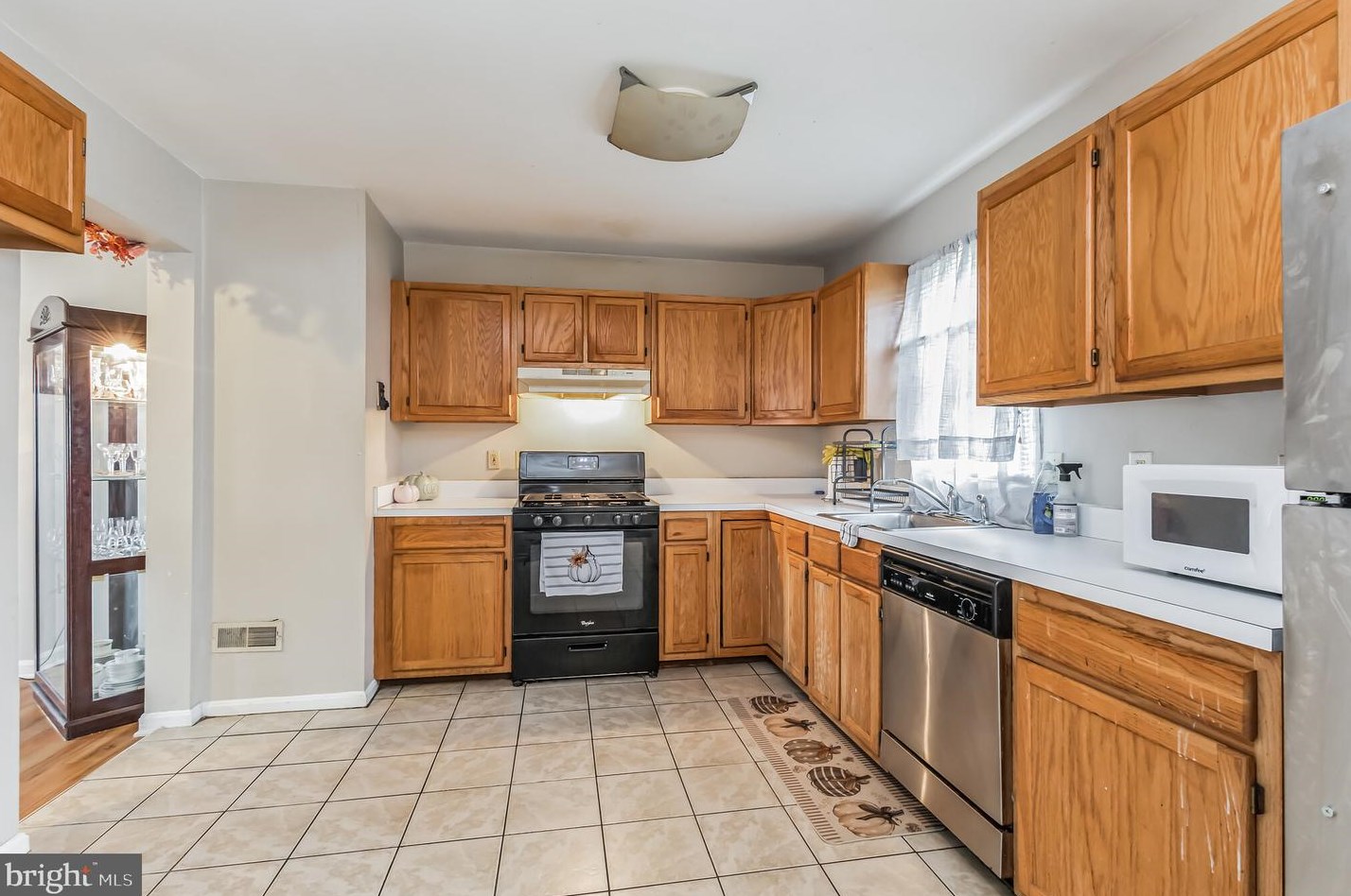 5349 Call Pl, Washington DC 20019-6340 exterior