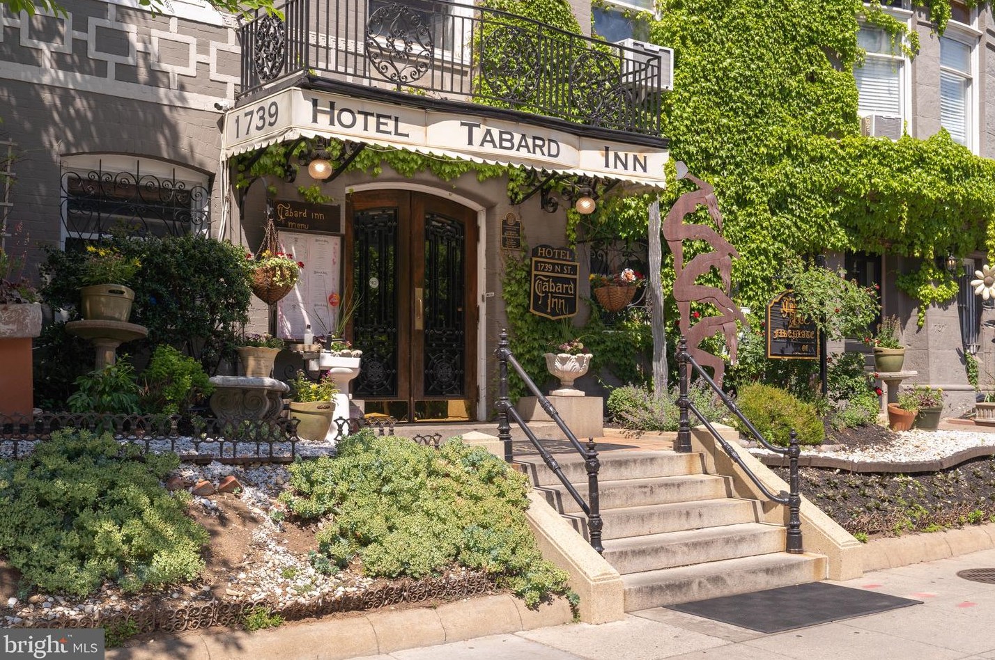 1745 N St, Washington DC  20036-3505 exterior