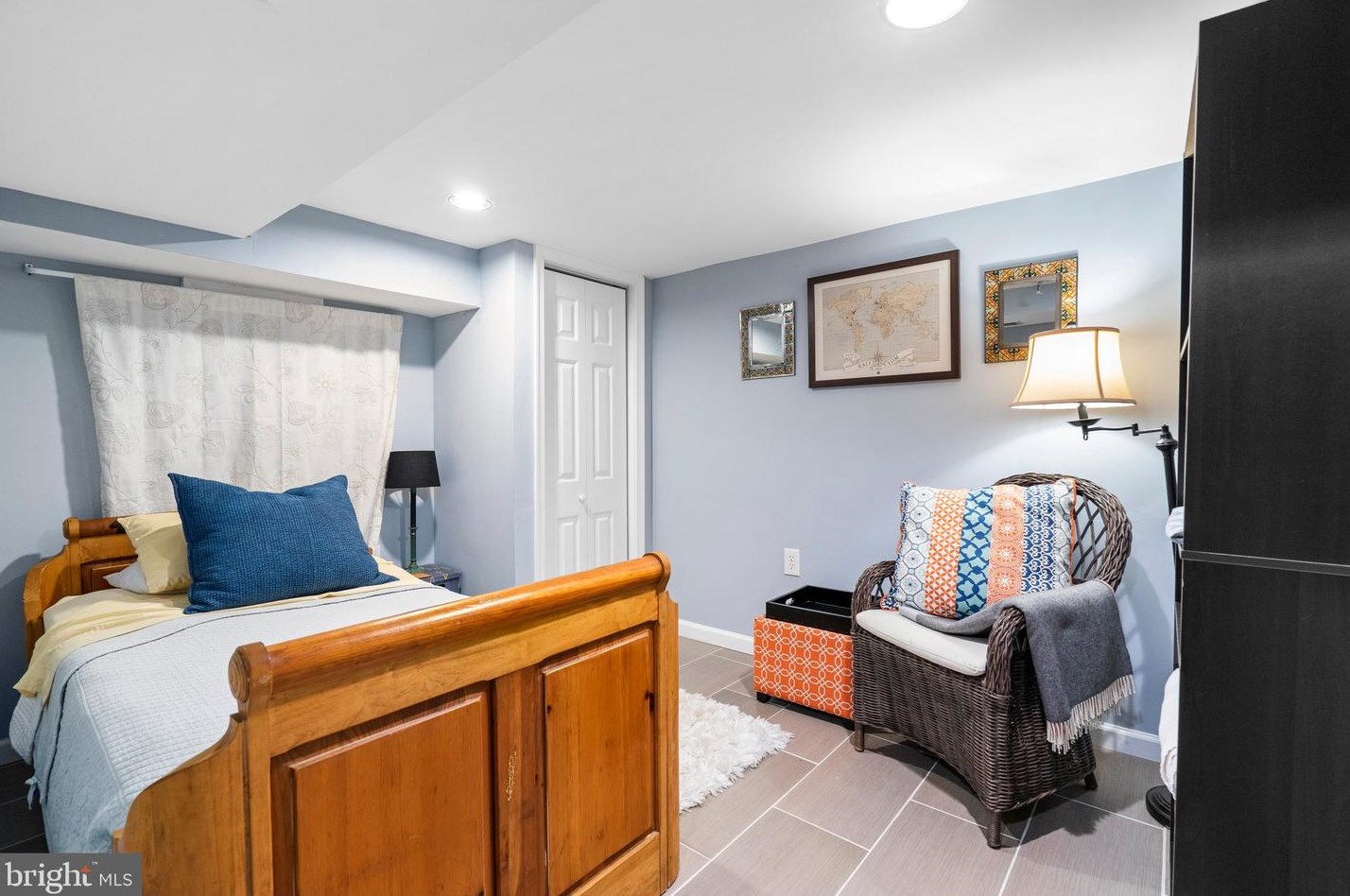 507 Lamont St, Washington DC  20010-2516 exterior