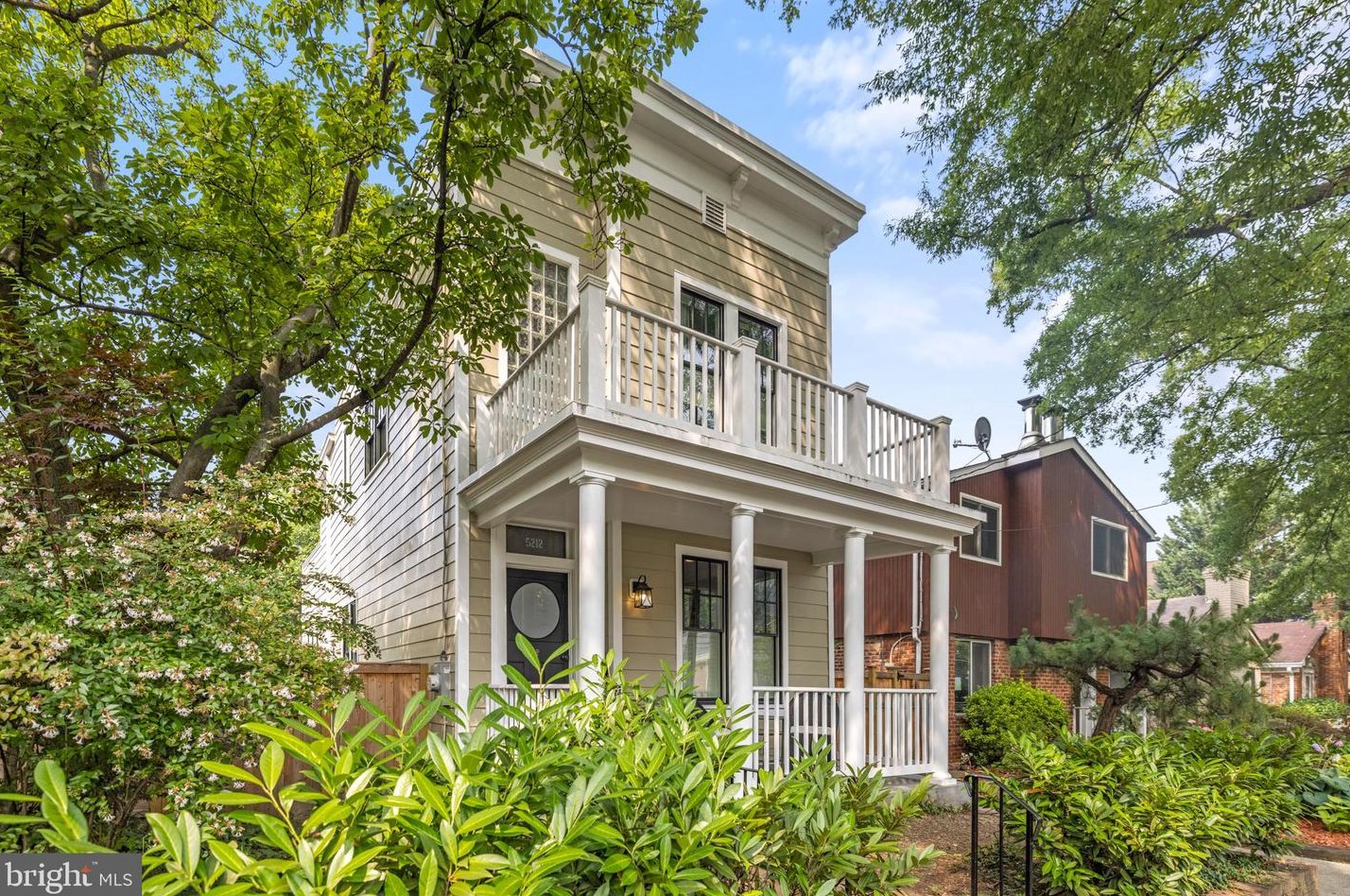 5212 Macarthur Blvd, Washington DC  20016-2506 exterior
