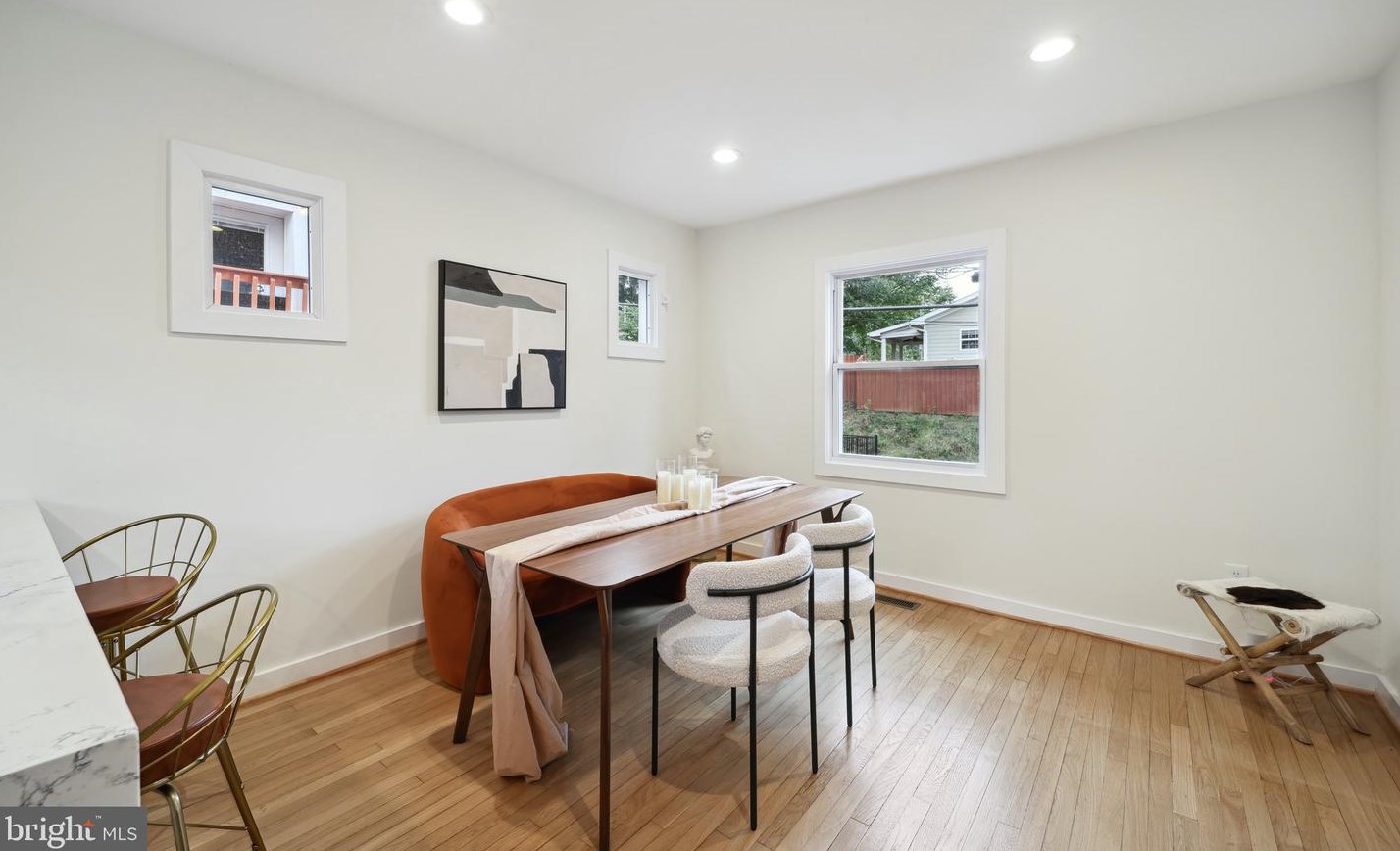 5010 Brooks St, Washington DC  20019-5318 exterior