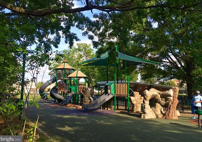 5106 14th St, Washington DC  20011-6928 exterior