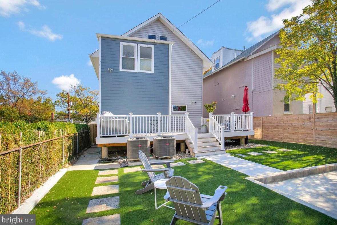 5106 14th St, Washington DC  20011-6928 exterior