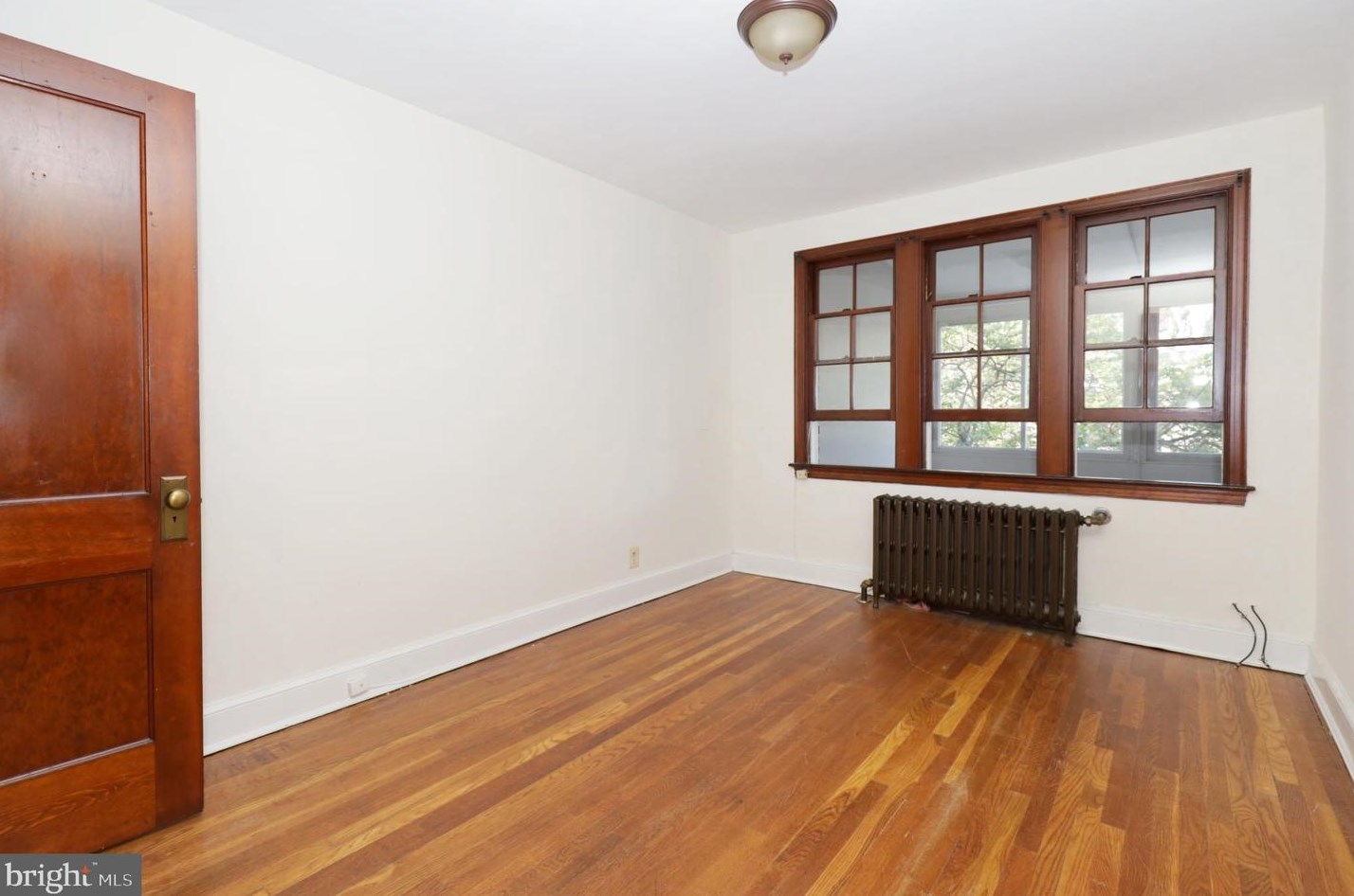 2304 40th St, Washington DC 20019-3304 exterior